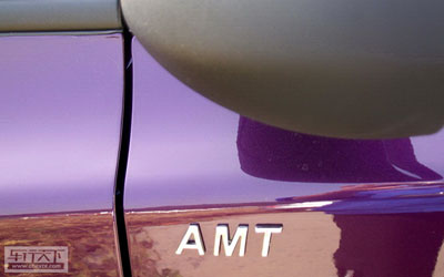 采用AMT变速器 奇瑞QQme自动挡内饰曝光