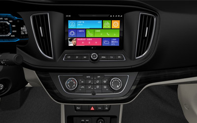 支持苹果CarPlay 上汽荣威360首亮智能科技_图片新闻