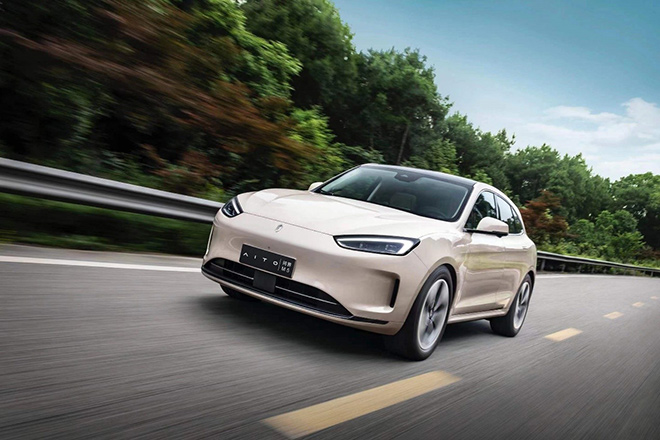 智慧豪华纯电SUV 问界M5 EV于9月6日上市