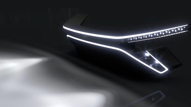 与施华洛世奇合作研发的 BMW i7 新型水晶灯