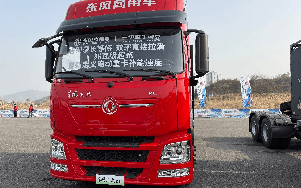 天龙哥十年盛典 打出新能源生态与产品组合拳