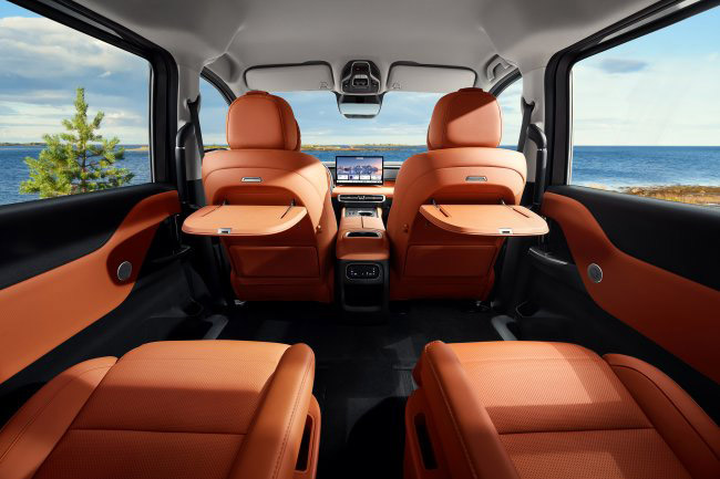 以旧换新省2万 锐胜M8六重礼遇 以旧换新省2万 锐胜M8六重礼遇