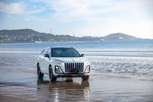 售价14.58万起的红旗HS3 凭什么重新定义A+级SUV