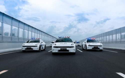 极氪001入列亚运警用服务车队