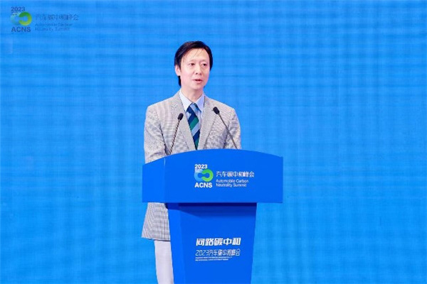 谢戎彬