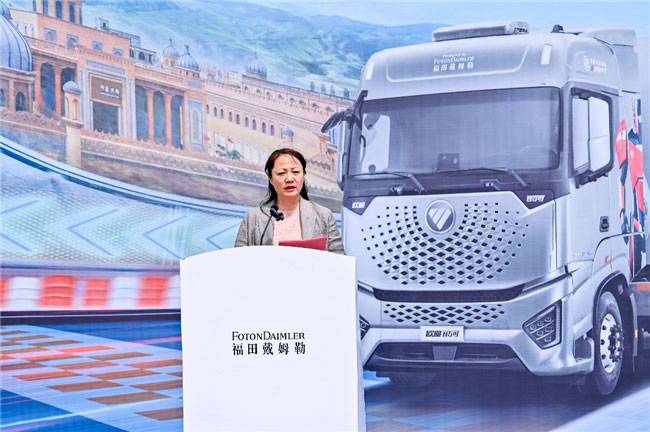 高效节气 欧曼银河燃气车横贯中国新鲜之旅启程
