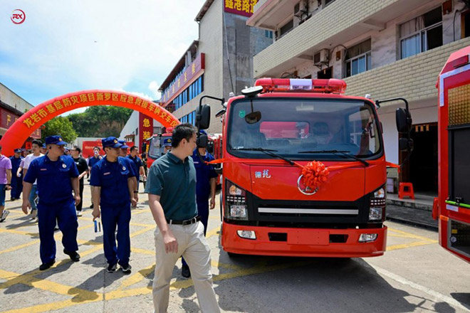 陕汽德龍轻卡批量交付龙岩市应急局
