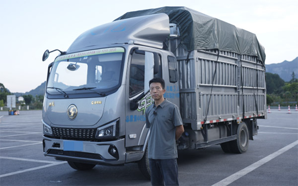 选对车，跑赢路！陕汽德龍G300助卡友田师傅稳占财富先机