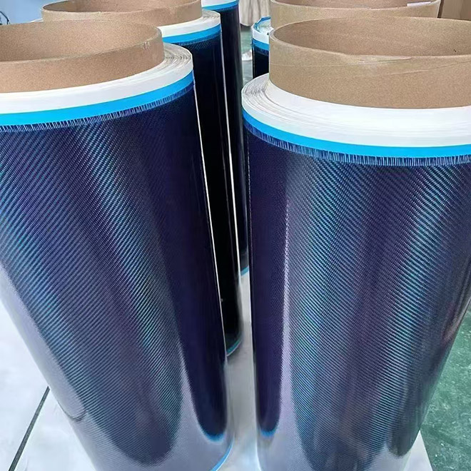 湖北华创碳纤维预浸布 功夫都在“布”里 湖北华创碳纤维预浸布 功夫都在“布”里