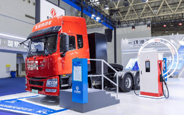 东风商用车智绘绿境 驭见未来，全场景绿色解决方案主场首秀！