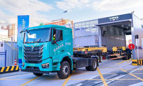 零碳港口新生态 盐田港再次批量引入欧曼银河5M换电重卡
