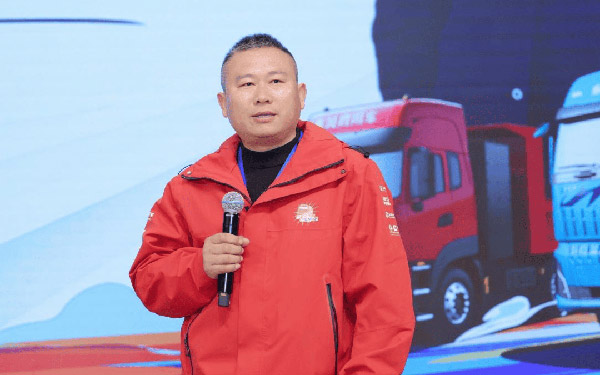 共创、创富、侠客:三位天龙哥的东风故事