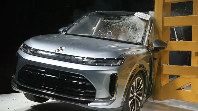 华境S豪华智能SUV 完成C-NCAP五星摸底测试 华境S豪华智能SUV 完成C-NCAP五星摸底测试